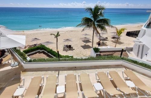 Zona Hotelera Apartment | Suite at the best beach, balcony, stunning views, gym, jacuzi, pool