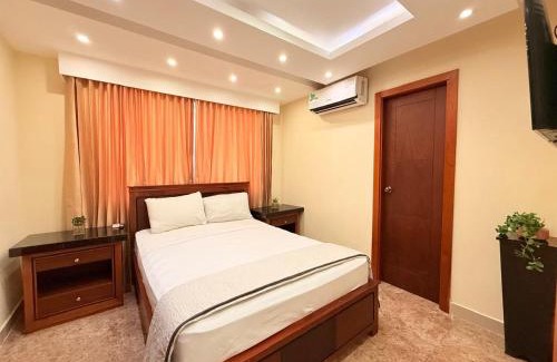 Machala Apartment | Suite de Lujo con Piscina en la Zona Más Exclusiva de Machala