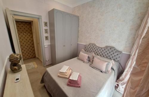 Rione III Colonna Apartment | Suite della Vite 27