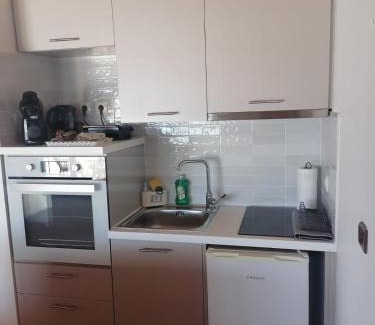 Kanali Apartment | Suite in front of the sea