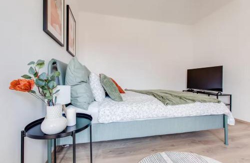 Moliere Vauban Apartment | Suite Joka Part Dieu Wifi Check in H24