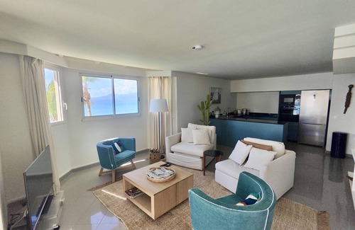 Pointe de la verdure Apartment | Suite Mer, VIP Pied Dans L'eau