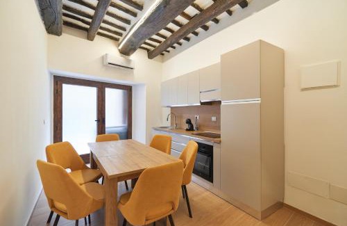 Old Town Apartment | Suite n13 - Design retreat