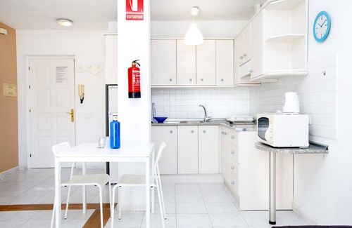 Nerja Apartment | Suite Nº 5 (1 double room and 1 single room)