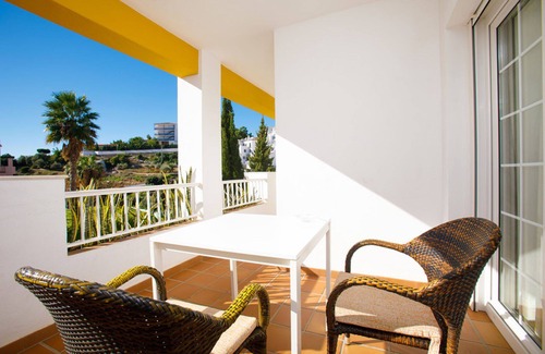 Nerja Apartment | Suite Nº 5 (1 double room and 1 single room)