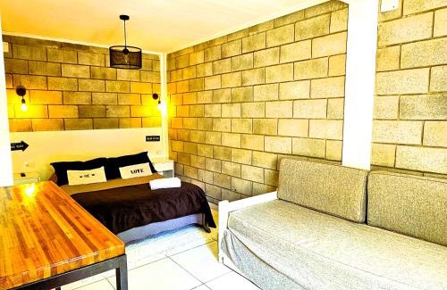 Monte Grande Apartment | Suite NY, moderno departamento monoambiente -15 min Aerop