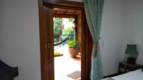 Santo Antonio do Pinhal Hotel | SUITE SANTORINI