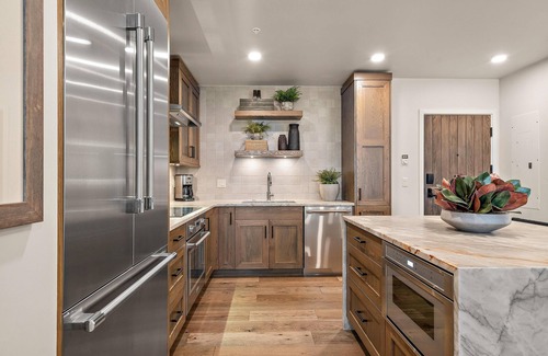 Tamarack Resort Condo | Suite Serenity Village 2 Bedroom Luxury Condo - Contemporary Condo| Fireplace and Balcony