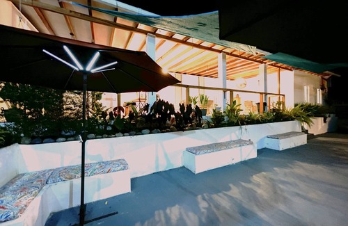Pedro Vicente Maldonado Cottage | Suite Tierra - The Garden House - Piscina, Botanico, BBQ, Parqueadero.