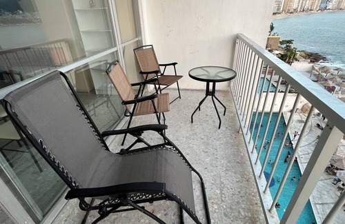 Costera Acapulco Apartment | Suite VIP Frontal Torres Gemelas 607 Norte