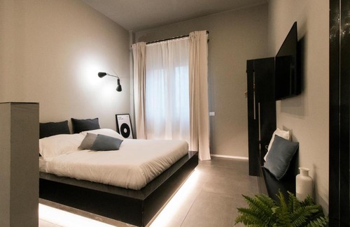 Alessandria Apartment | Suite Vogue Loft 16