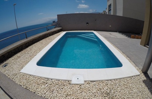 Santa Cruz de Tenerife Apartment | Suite with terrace overlooking the sea and pool for a fee.