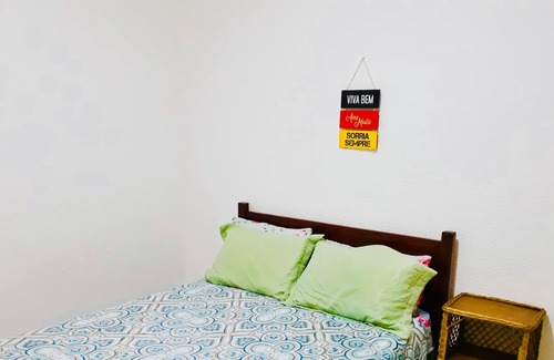 Jardim Virginia House | Suite with Air Conditioning for Couple at Pousada Poseidon Guarujá
