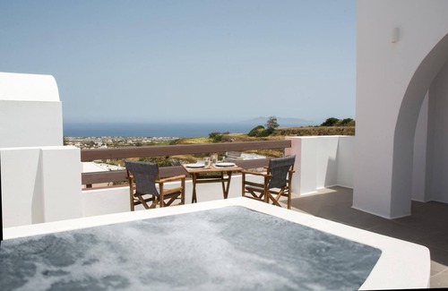 Vothon Apartment | Suite with Hot Tub Nimertis