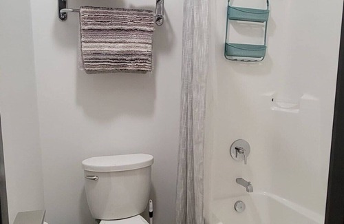 Pacific Hotel | Suite with kitchen near Six Flags and the St. Louis area in boutique hotel with onsite activities