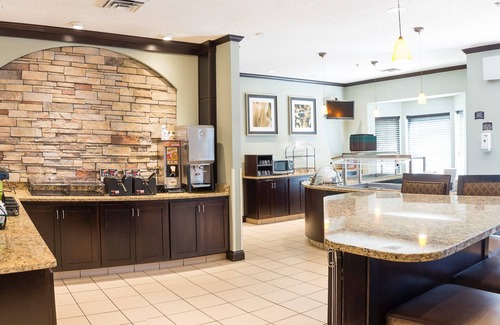 Fargo Condo | Suite with Roll-in Shower | Free Breakfast