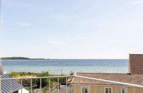Hallevik House | Suite with sea view in Sölvesborg