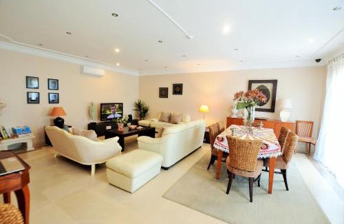 Albufeira Hostel | Suites & Beds DP Albufeira