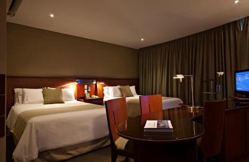 Macrodistrito Sur Hotel | Suites Camino Real