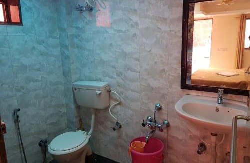 Mahabaleshwar Bed & Breakfast | Suman Cottage & Bungalow