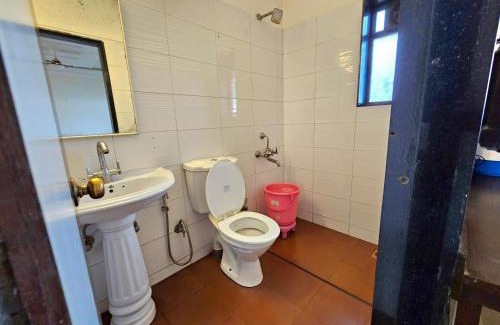 Mahabaleshwar Bed & Breakfast | Suman Cottage & Bungalow