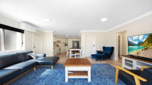 Umina Beach House | Summer By The Sea Umina Beach