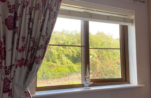 Kinsale Town Centre House | Summer Cottage in Kinsale Free Car Parking Included