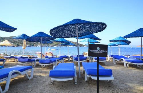 Bitez Apartment | Summer Garden Suites Beach Hotel