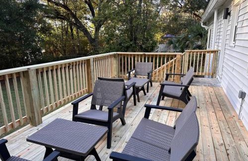 Tallahassee Apartment | Summer Grad Dates Open, Campus Close, Pet Friendly