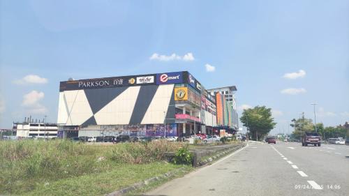 Kota Samarahan Apartment | Summer Mall - Summer Suites