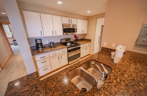 Keystone Condo | Summer Mountain Views, Indoor Pool, Shuttle