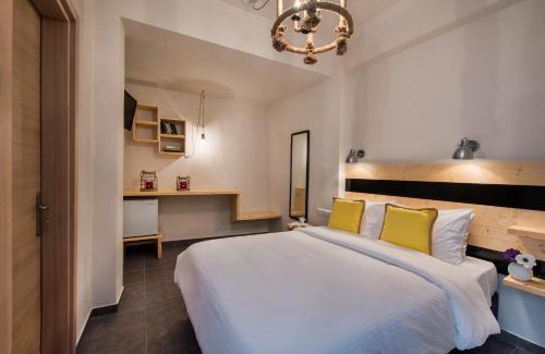 Fira Apartment | Summer Time Villa