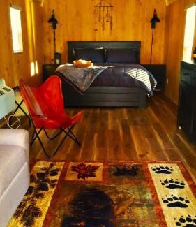 Cave Junction House | Summer Trail Cabin 5 - Sleeps Up To 4