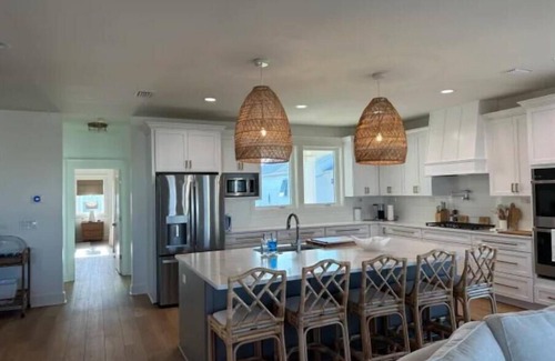 Port St. Joe House | Summer’s Almost Gone! Book Lovely Day Now–Private Pool & Steps to the Beach!