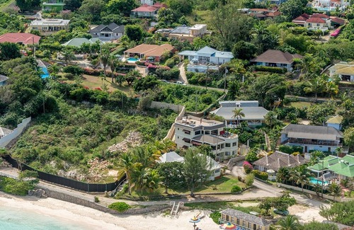 Silver Sands Villa | Summertime (3/4 Rooms)