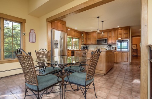 Ludlow Cabin | Summit Cabin In Ludlow 4 Bedroom Cabin by RedAwning