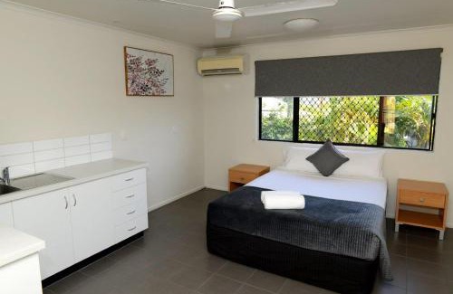 Townsville Hotel | Summit Motel
