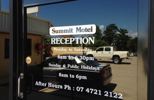 Townsville Hotel | Summit Motel