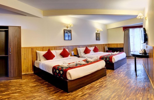 Pelling Hotel | Summit Newa Regency