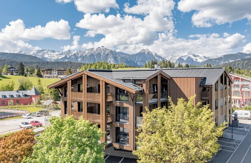 Seefeld in Tirol Apartment | Summit Seefeld