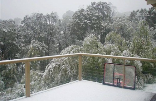Merrijig House | Summit View Lodge - Great for Snow Season