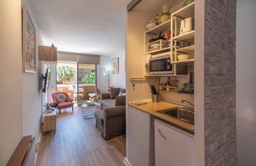 Carib Playa Apartment | Sun & Beach in Marbella: Perfect Apartment for Remote Work