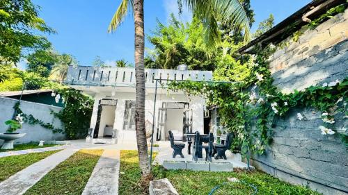 Hikkaduwa Villa | Sun Castle