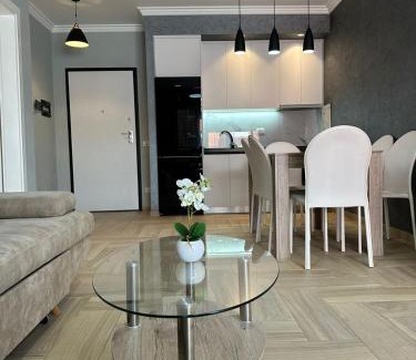 Shengjin Apartment | Sun Holiday Apartment