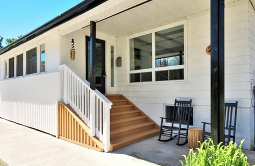 Tiny House | Sun, Sand and S'mores-The Great Escape