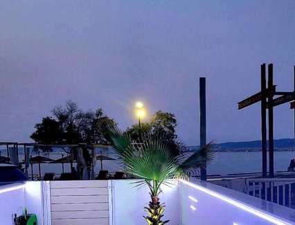 Perea Apartment | SUN SEA No 7 first line