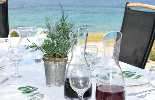 Karystos Villa | Sun Senses beach front villa with private beach