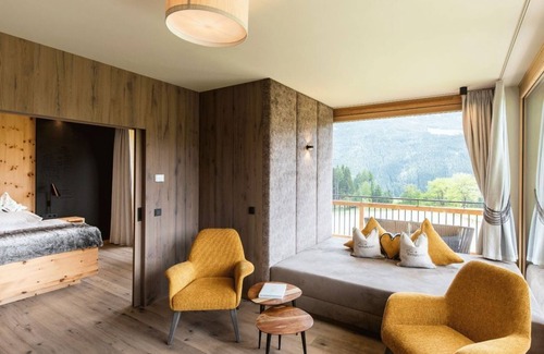 Mittersill Hotel | Sun-St. St. John's wort - B&B up to 3 nights - Gut Sonnberghof Naturhotel