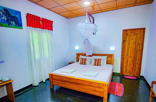 Udawalawa House | Sunbird's Home