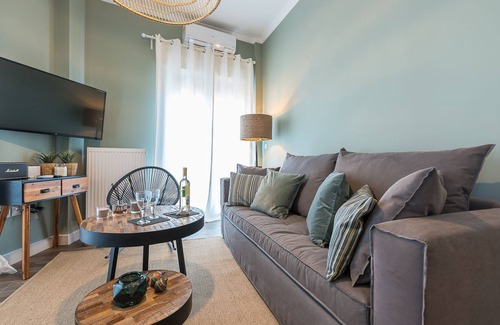 Kerameikos Apartment | "SunBow Olive"- One bedroom luxury Apartment in Dowtown Athens